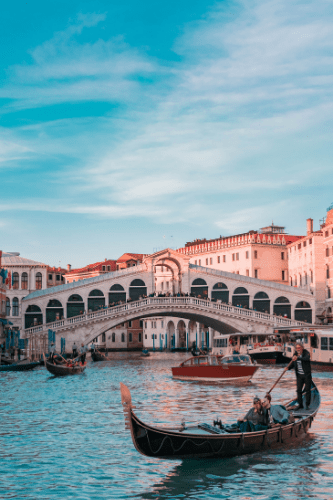 Rialto bridge venice vacation